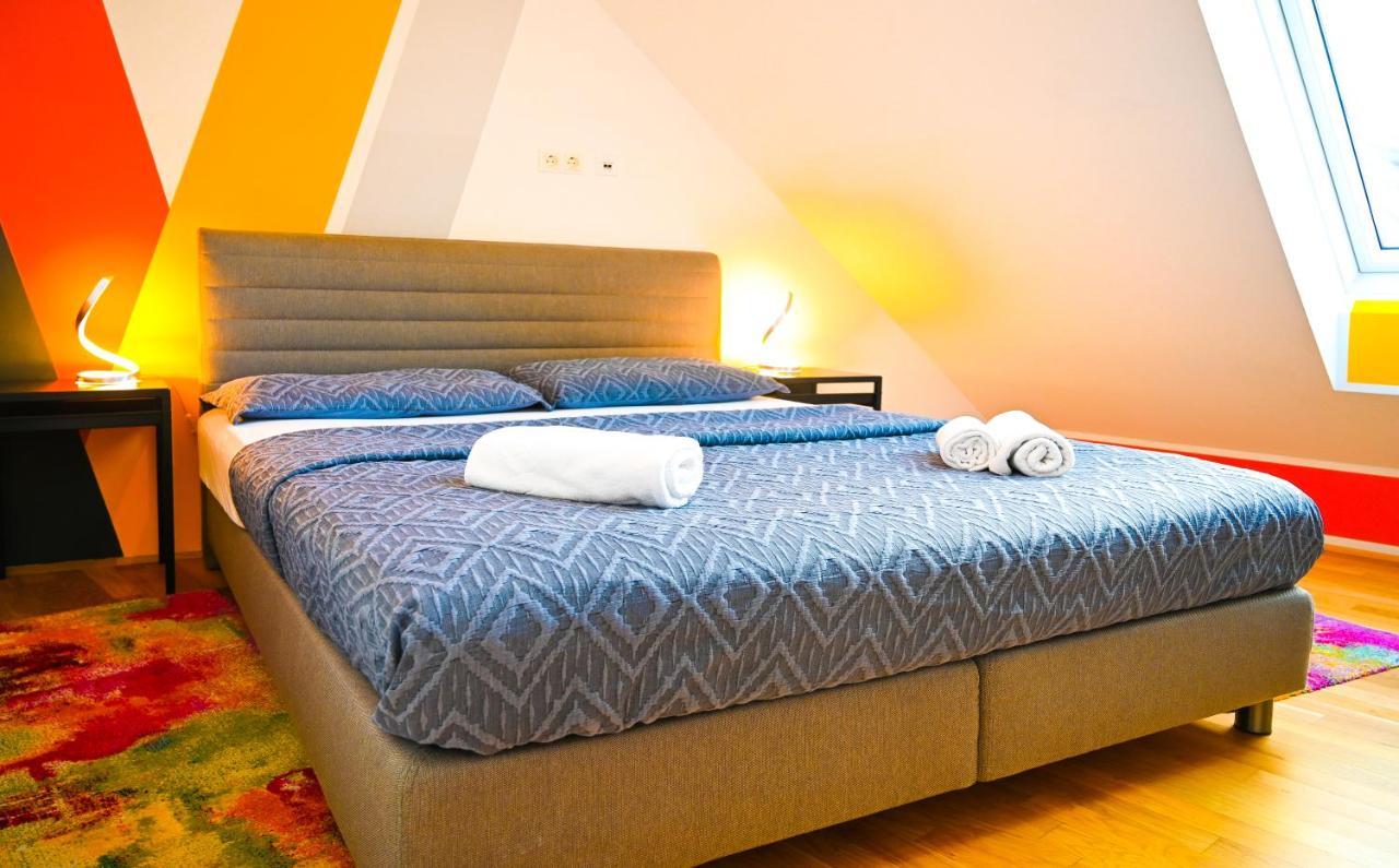 Bright Apartment Naschmarkt Виена Екстериор снимка