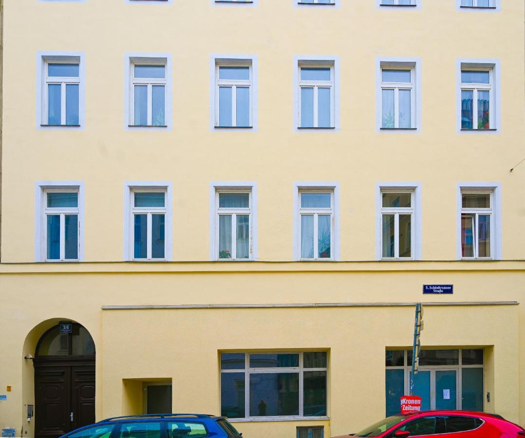 Bright Apartment Naschmarkt Виена Екстериор снимка